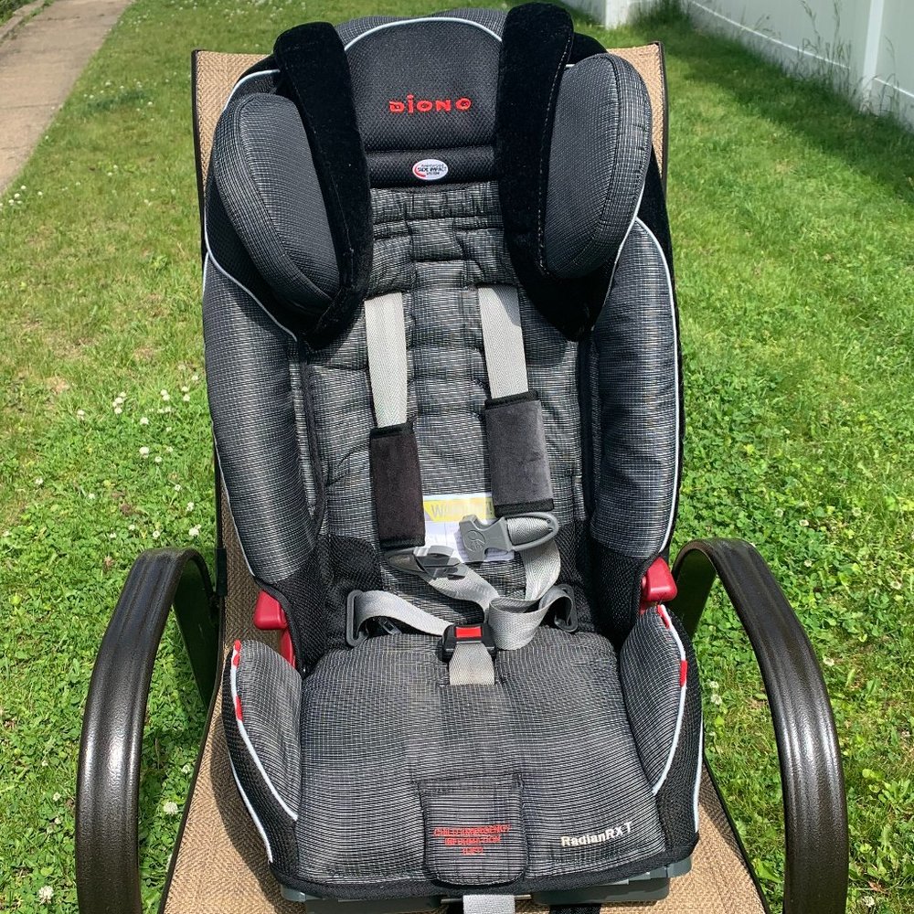 Diono Radian 3 RXT Convertible Car Seat & Booster